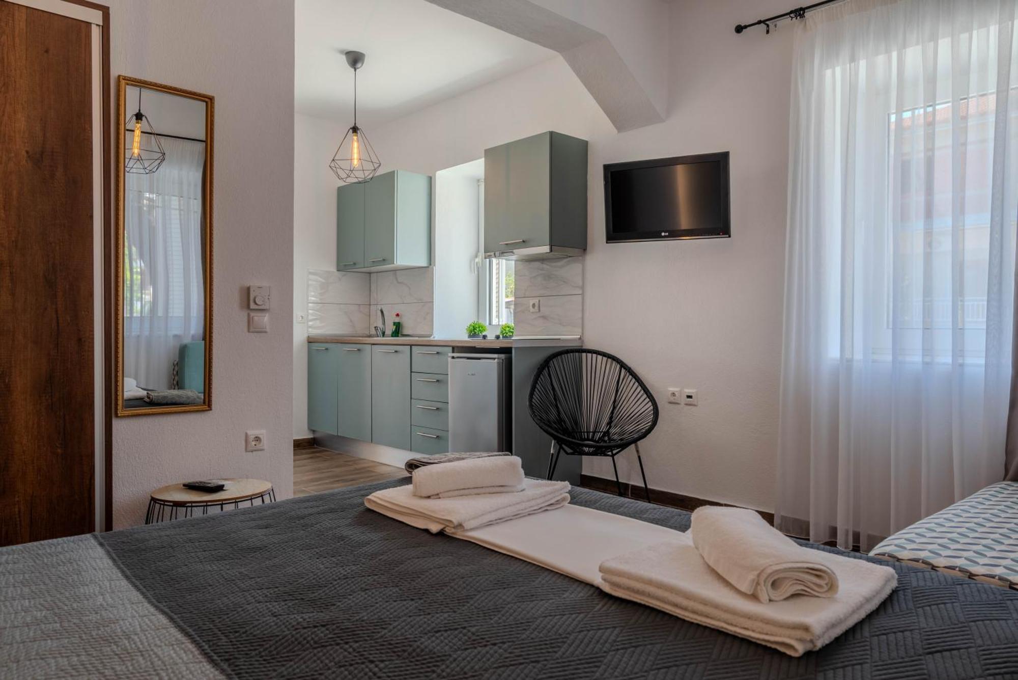 Aigli Luxury Studios نيا رودا المظهر الخارجي الصورة